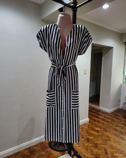 White and blue stripes flowy dress