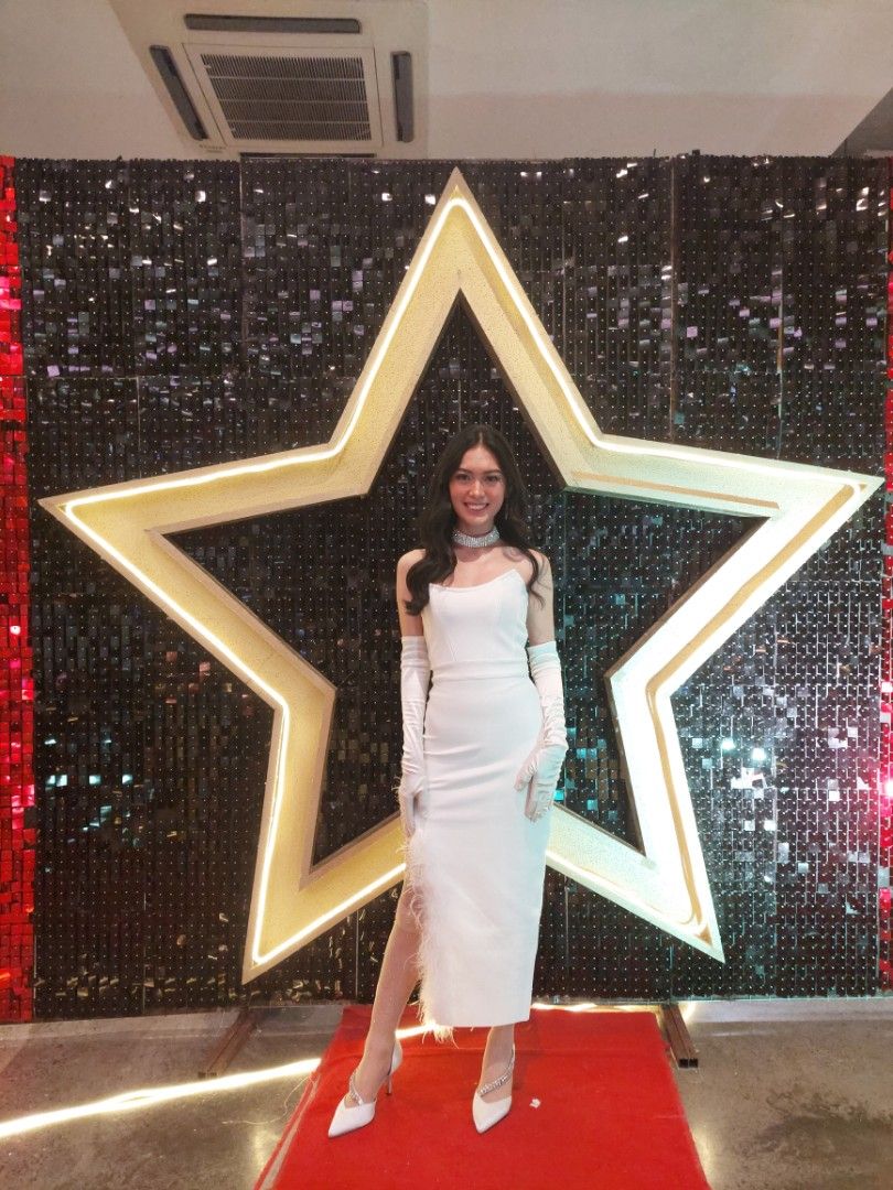 Old hollywood White dress with Slit Women s Fashion Dresses