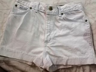 White Maong Shorts