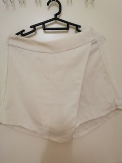 White pant dress