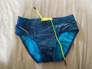 (Category: ) located in . Submitted by Han6282 (Listing ID 1226352229, Image 1). Description: .