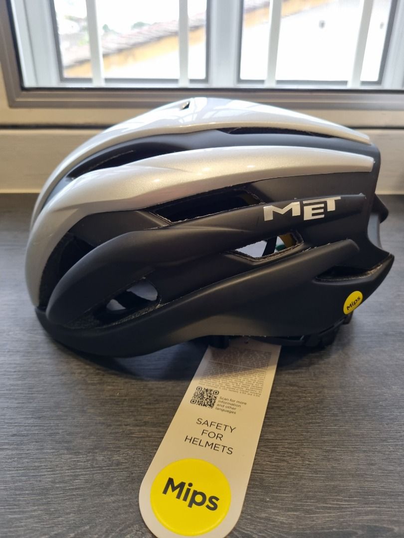 Casco assos hot sale jingo rs