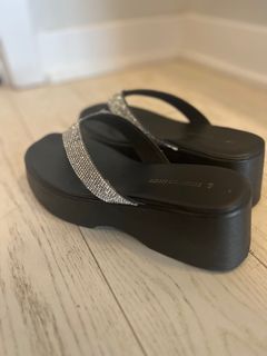Y2k black wedge slipper