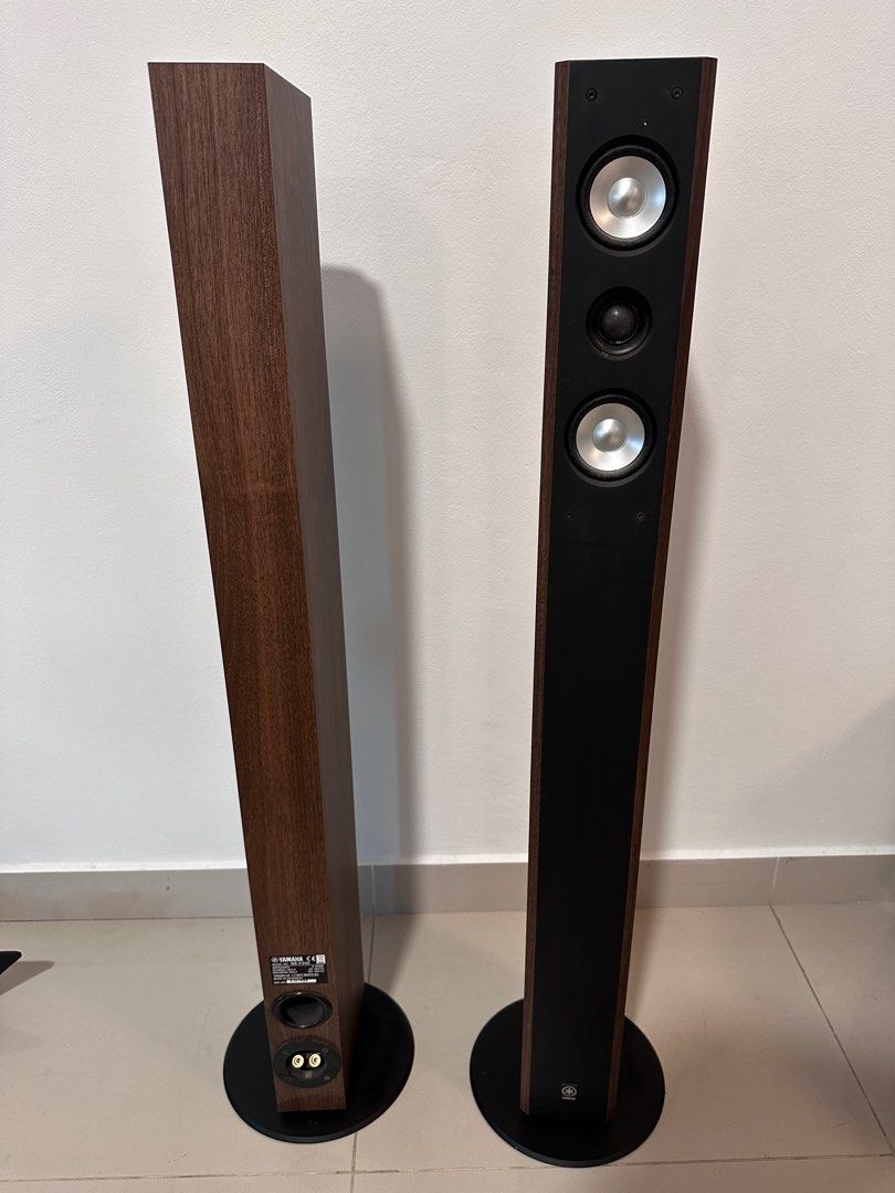 YAMAHA NS-F310 Speakers