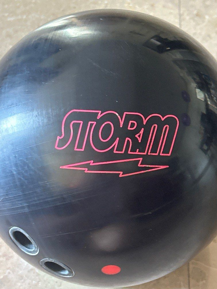 Storm Ghost Lock 14 LBS BOWLING BALL, Sports Equipment, Sports & Games