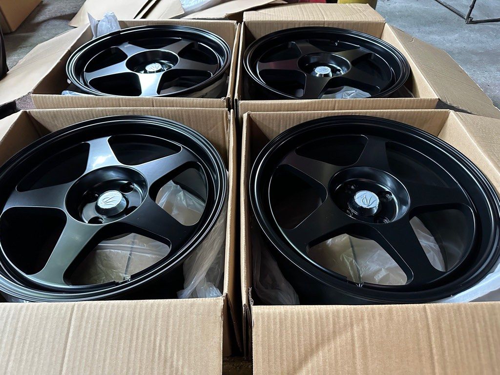 17” Spoon design code JR5084 Black Mags 4Holes pcd 100 Bnew (Category: Mags and Tires) located in Quezon City. Submitted by mindanaotyrehaus (Listing ID 1233255470, Image 3). Description: 4pcs 17” Spoon Design code JR 5084 Mags Brandnew color Black 4 Holes pcd 100 x8 width/ offset 38 sold as 4pcs for 22,000 pesos Mags only * price may change without prior notice * fix price * Cash transaction/ GCash or BDO Online Transfer only First come first se