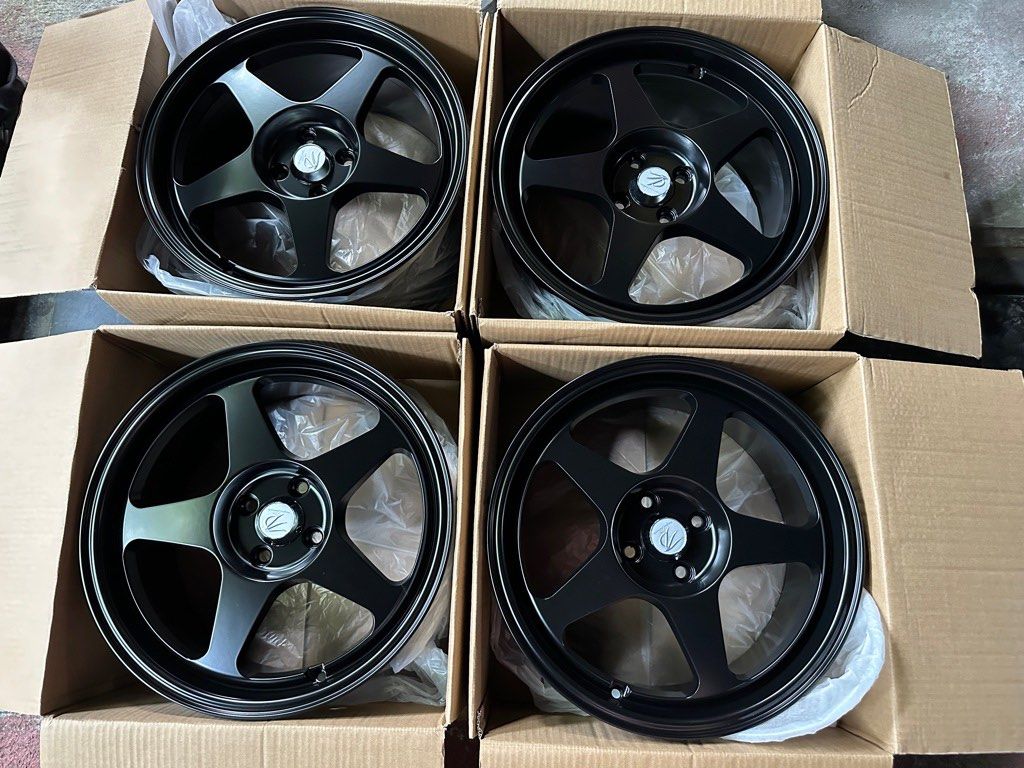 17” Spoon design code JR5084 Black Mags 4Holes pcd 100 Bnew (Category: Mags and Tires) located in Quezon City. Submitted by mindanaotyrehaus (Listing ID 1233255470, Image 1). Description: 4pcs 17” Spoon Design code JR 5084 Mags Brandnew color Black 4 Holes pcd 100 x8 width/ offset 38 sold as 4pcs for 22,000 pesos Mags only * price may change without prior notice * fix price * Cash transaction/ GCash or BDO Online Transfer only First come first se