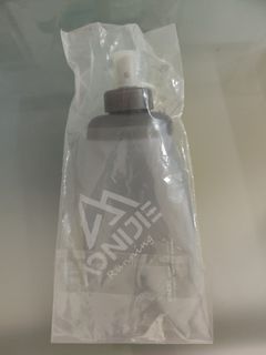 （分類：）位於 。 由 fly1ngsheep 提交（商品編號 1233232265，圖片 1）。簡介： 。