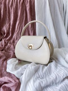 （分類：）位於 。 由 _imogen.antique_ 提交（商品編號 1233291863，圖片 1）。簡介： 。