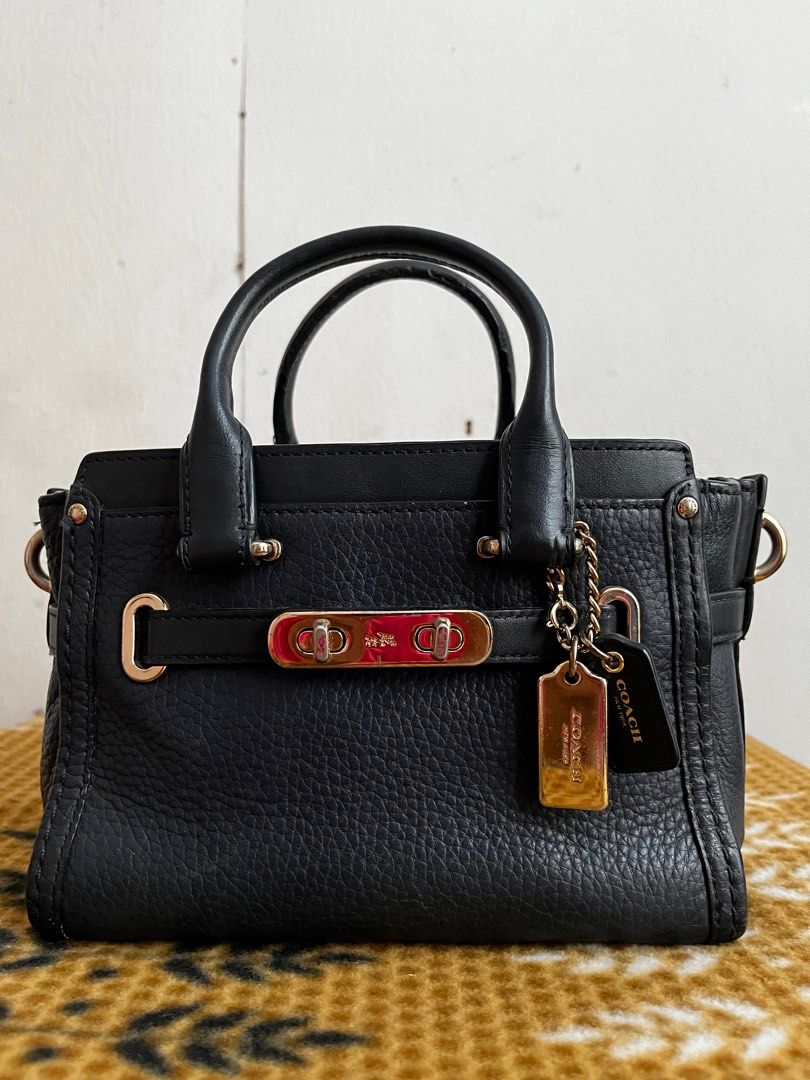 Bundle Item Coach Swagger Bag Women s Fashion Bags Wallets