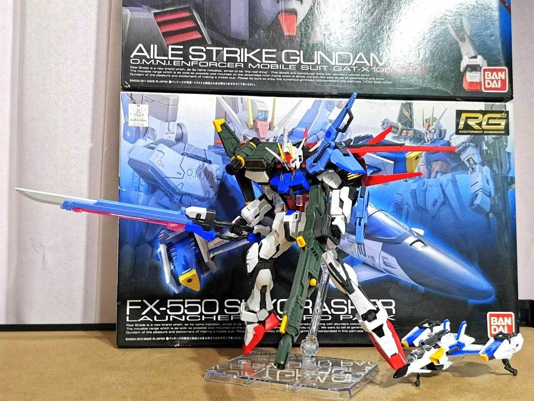 ガンプラAILE STRIKE GUNDAMとFX-550 取りだし SKYGRASPER