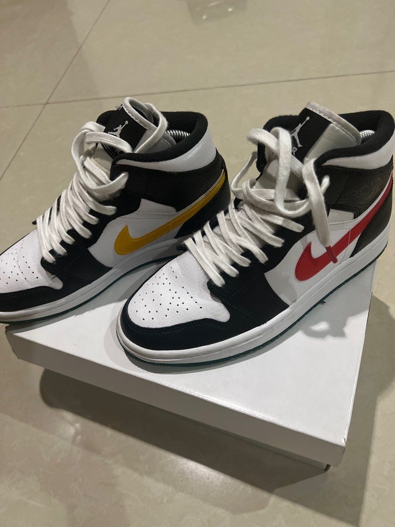 Air jordan 1 mid black/university red/white/lucid green top