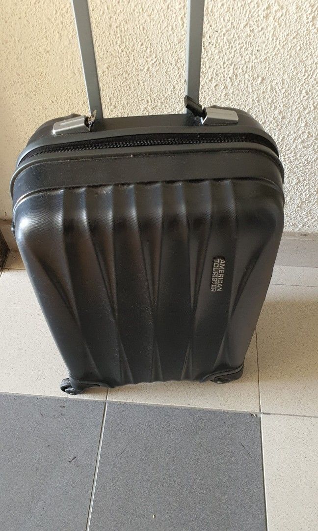 American Tourister Cabin Size Luggage (see description), Hobbies & Toys