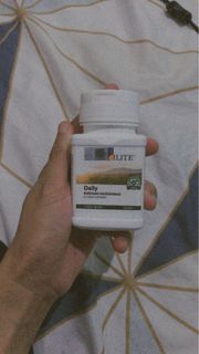 amway nutrilite daily multivitamin