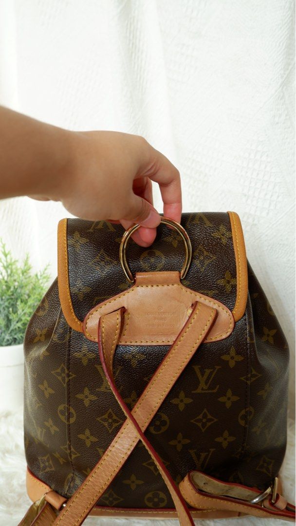 Reviewed by Emm: Louis Vuitton Montsouris MM Backpack - Styled by Emm