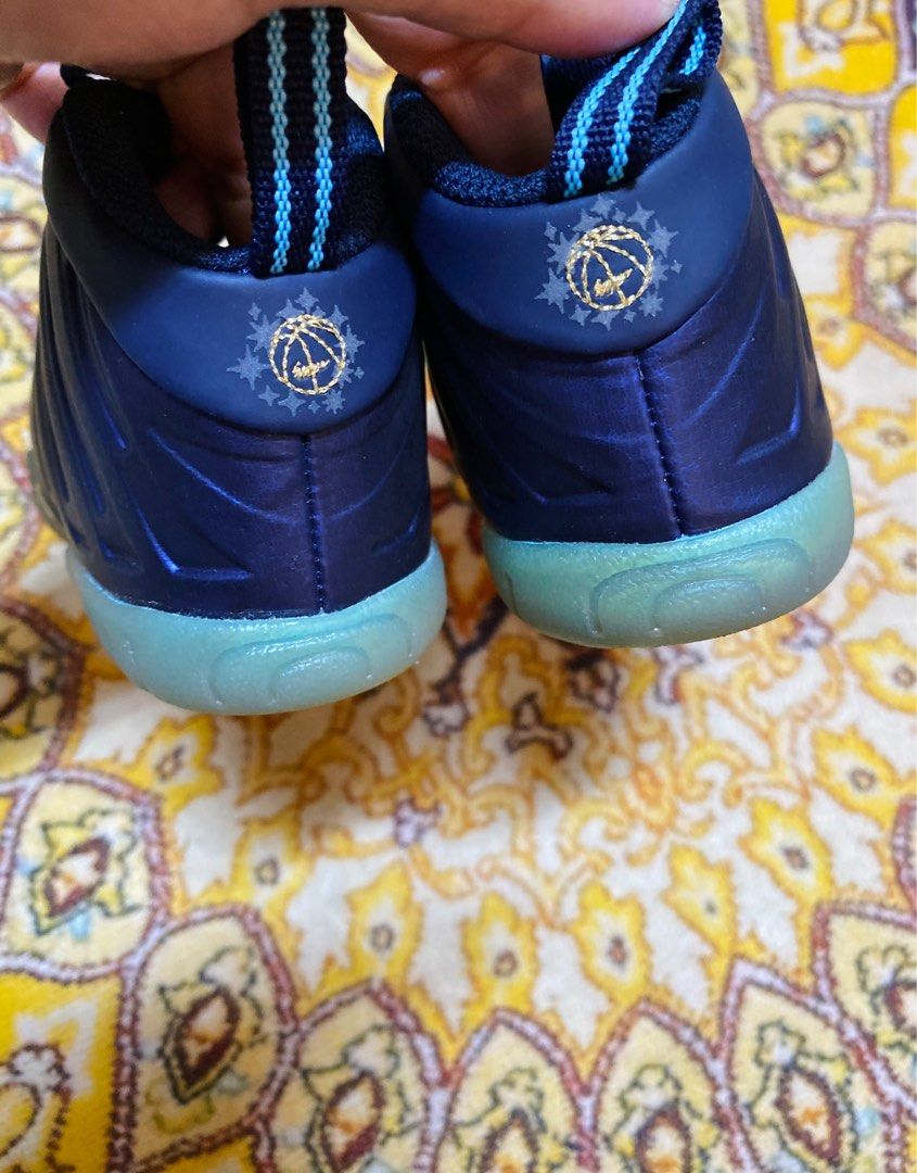 Obsidian on sale foamposites shirt