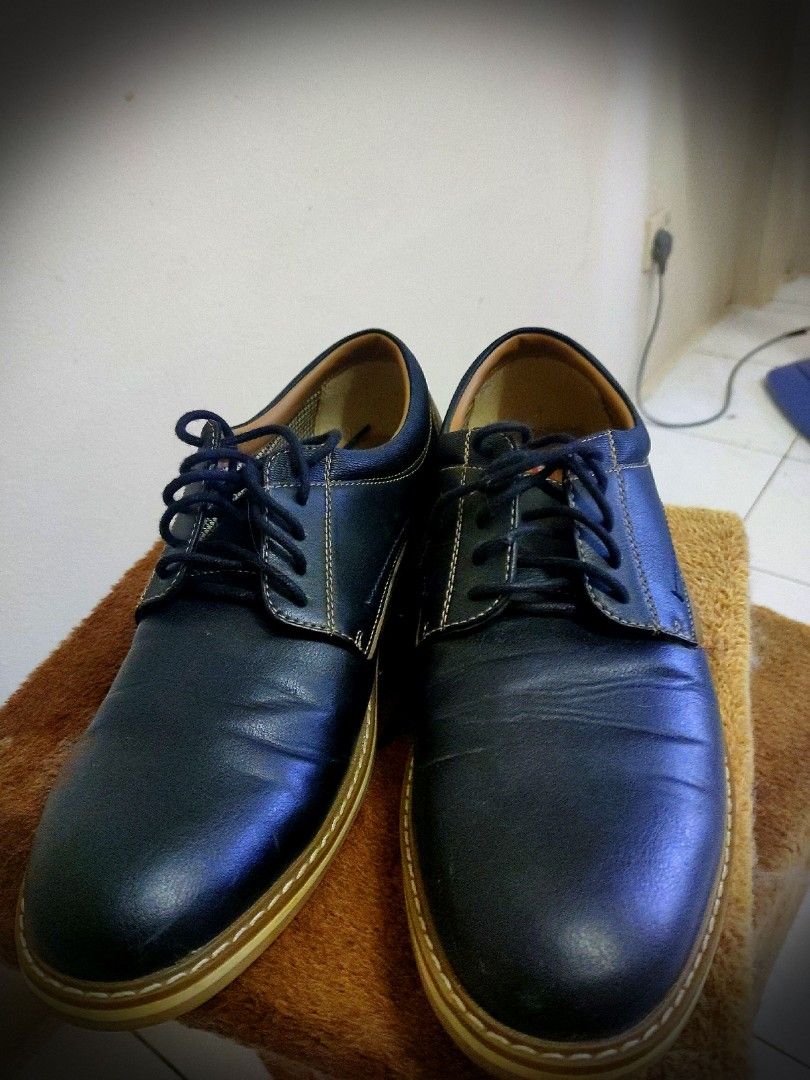 Bata red sale label collection mens