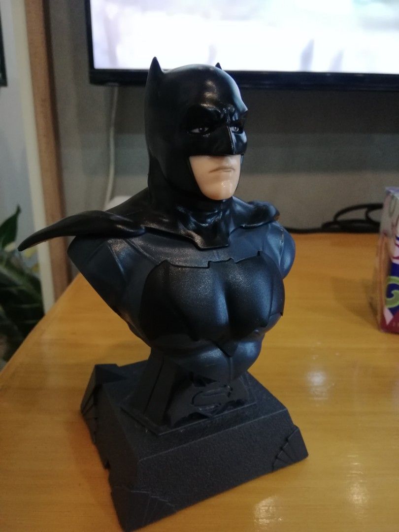 BATMAN 2port USB (Category: Chargers & Cables) located in Quezon City. Submitted by JC_OLx (Listing ID 1233309448, Image 3). Description: batman 2 port UsB working location gma kamuning.