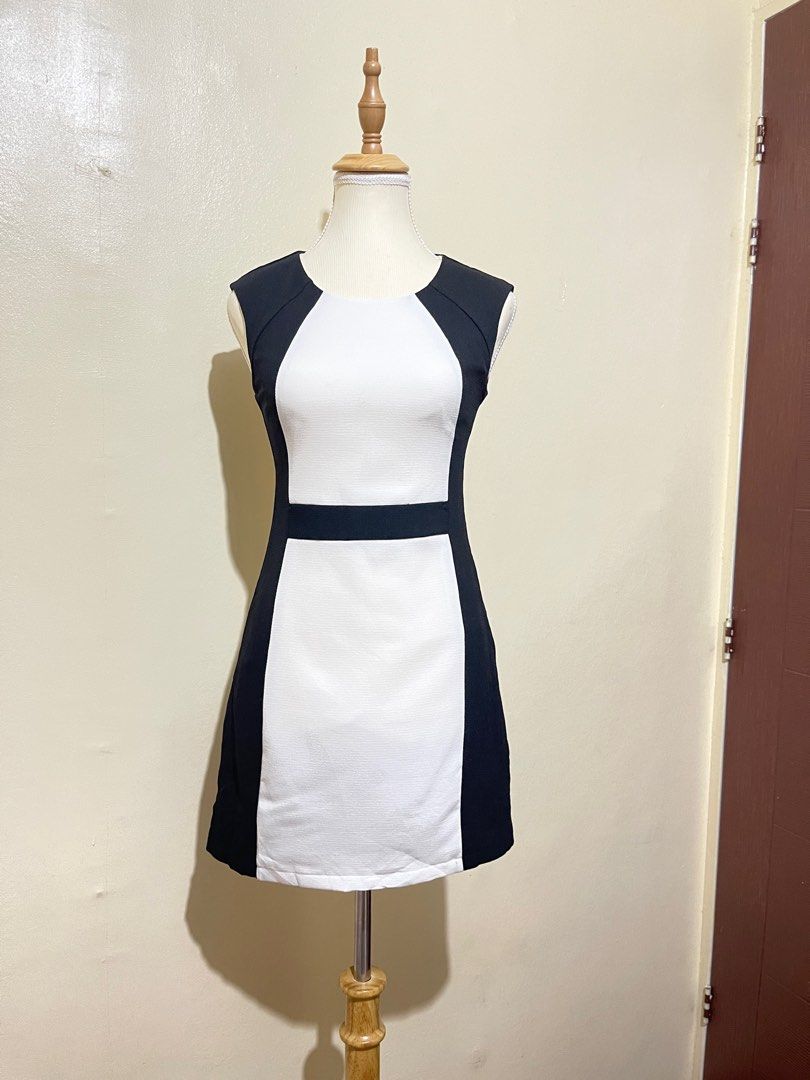 Black And White Sexy BodyCon Dress for Corporate Semi Formal