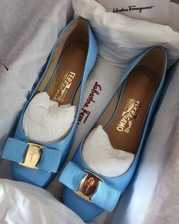 BN Salvatore Ferragamo Varina Flats