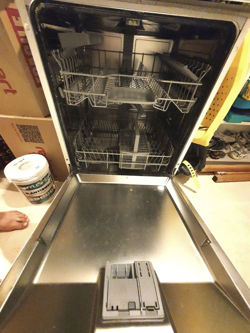 Bosch Serie 4 dishwasher for spare parts, TV & Home Appliances, Kitchen