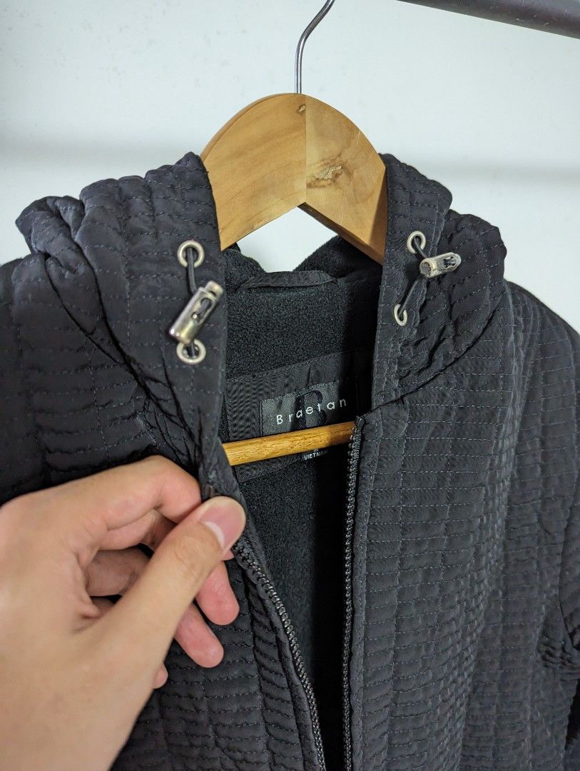 Braetan Quilted Puffer Style Jacket size M Women s Fashion Coats