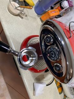 Brand New Illy X7.1 Expresso Machine