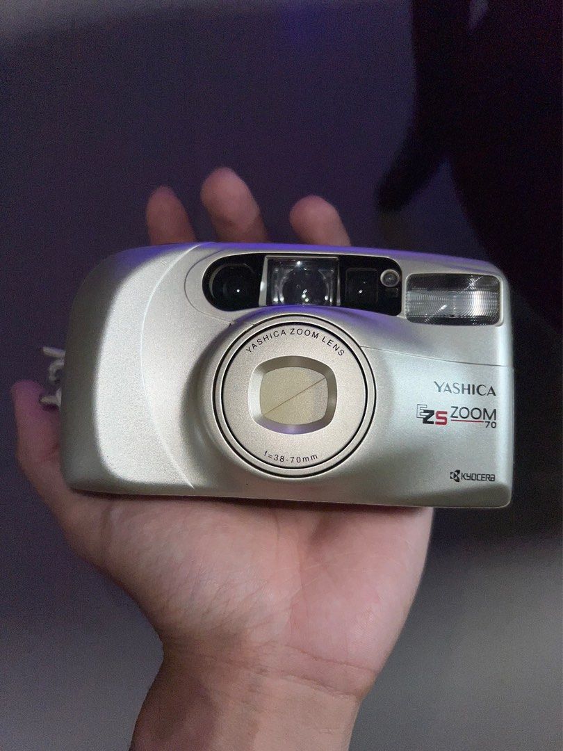 Camera Analog Yashica Ezs Zoom 70 on Carousell