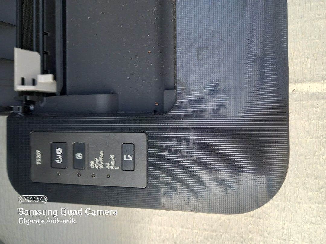 Canon pixma TS207 (Category: Printers, Scanners & Copiers) located in Quezon City. Submitted by eilgaraje (Listing ID 1233377938, Image 2). Description: as posted in good condition kabibili lang sa fb market place rfs: backup lang po kasi ito manual box are intact pick up q.c.