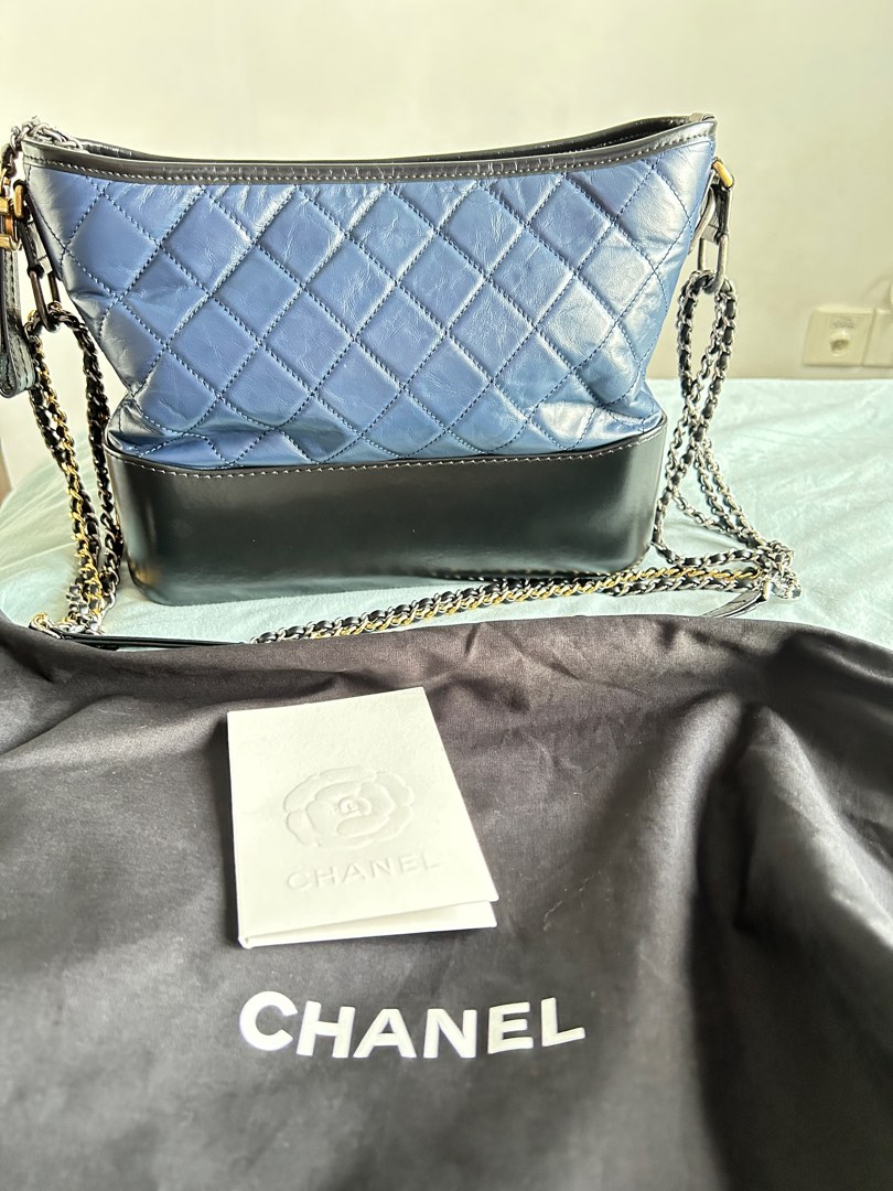 Chanel gabrielle top bag navy