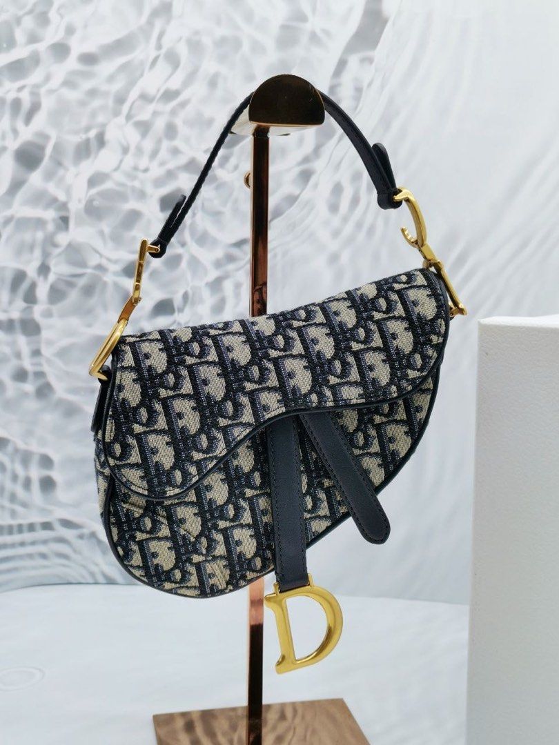 Mini saddle bag deals blue dior oblique jacquard