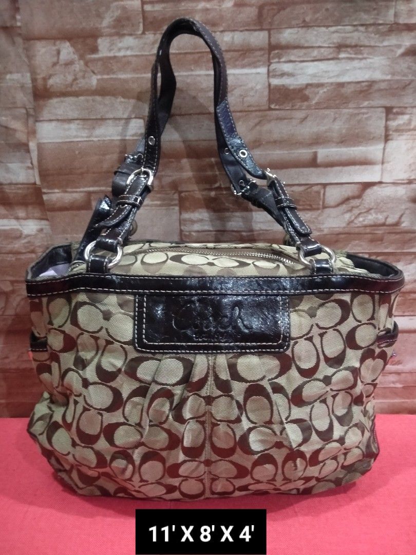 Coach Handcarry bag