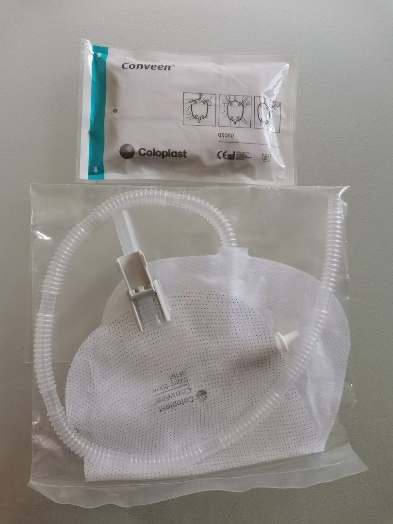 Coloplast conveen urinary bag 500ml, Health & Nutrition, Assistive