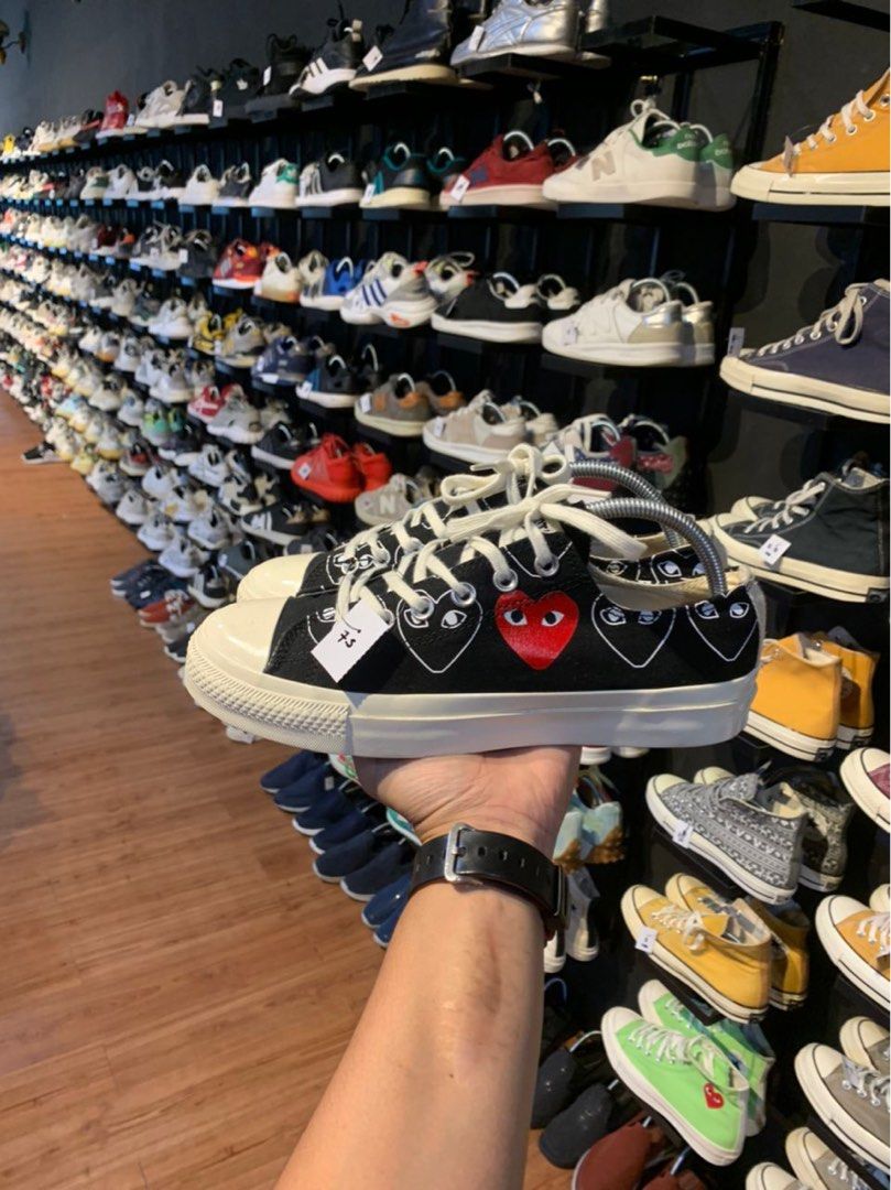 Converse CDG 70s Chuck Taylor Low Cut Men s Fashion Footwear