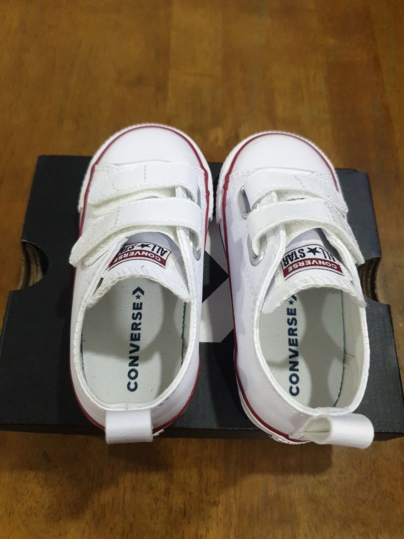 Converse kids hotsell shoe size