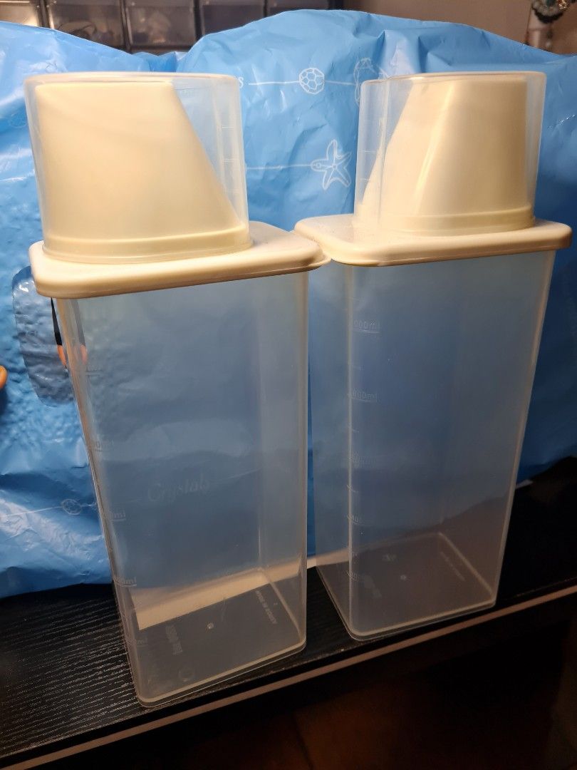 daiso food storage container, Furniture & Home Living, Home Improvement