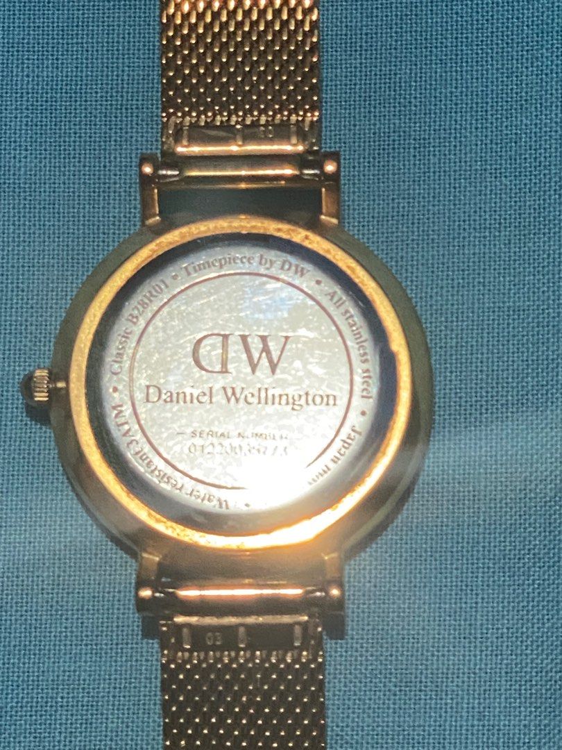 Daniel wellington sales classic b28r01