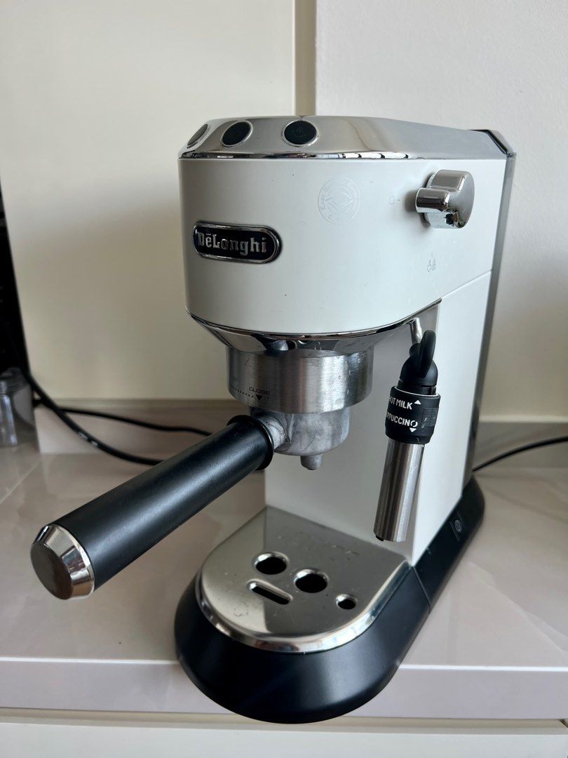 Delonghi Dedica Expresso Coffee Machine (Cream Colour), Food & Drinks