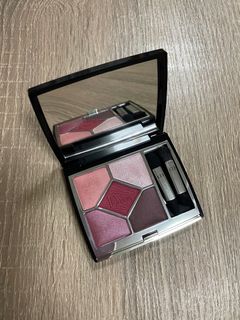 （分類：）位於 。 由 hkmau 提交（商品編號 1233234673，圖片 1）。簡介： 。