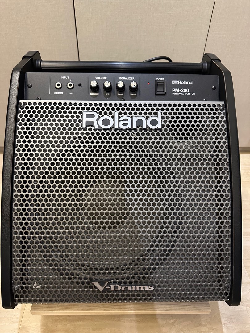 Drum amplifier Roland PM200, Audio, Soundbars, Speakers & Amplifiers
