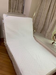 （分類：）位於 。 由 alexii99 提交（商品編號 1233353176，圖片 1）。簡介： 。