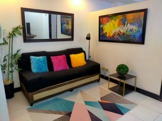 Fire sale 1br spacious renovated bright outer unit near capitol commons pasig