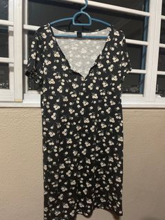 (Category: ) located in . Submitted by thelovedcloset (Listing ID 1233323004, Image 1). Description: .
