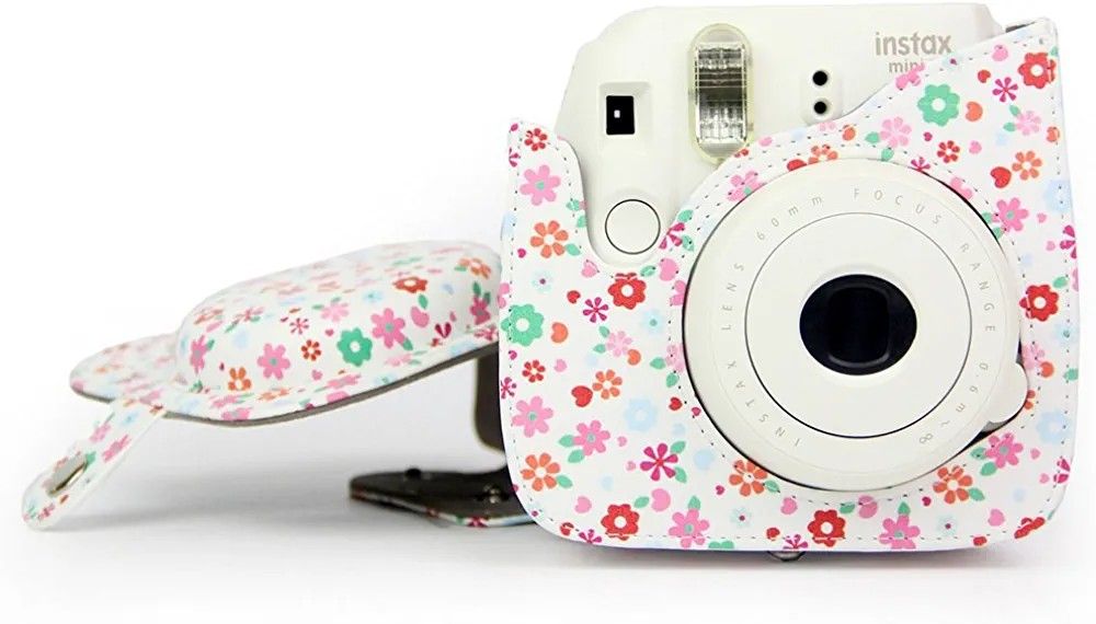 Floral Instax Mini 8/8+/9/11 Camera Bag (Category: Camera Bags & Carriers) located in Muntinlupa City. Submitted by its.joy (Listing ID 1233210807, Image 2). Description: .