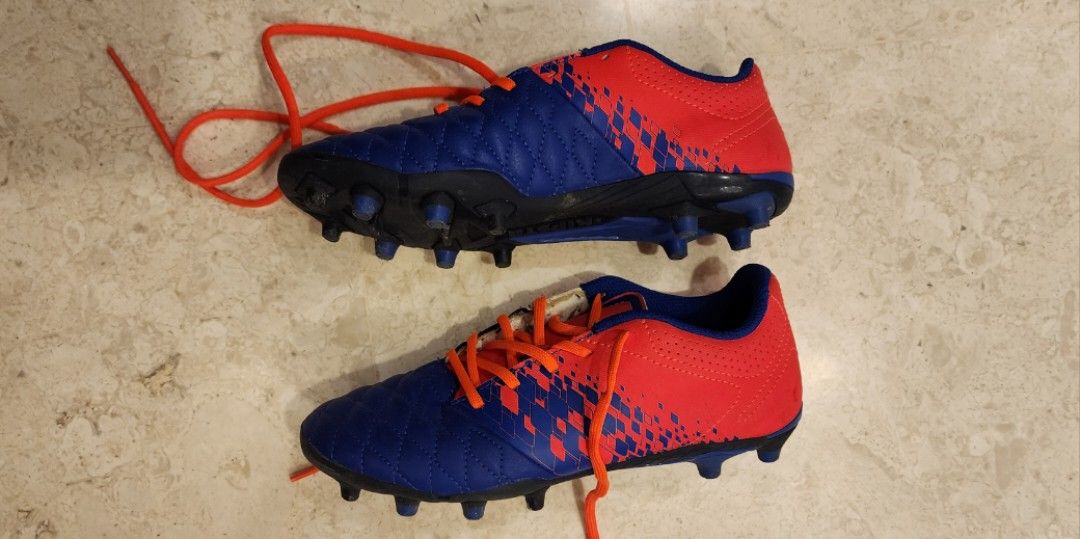 childrens indoor football boots