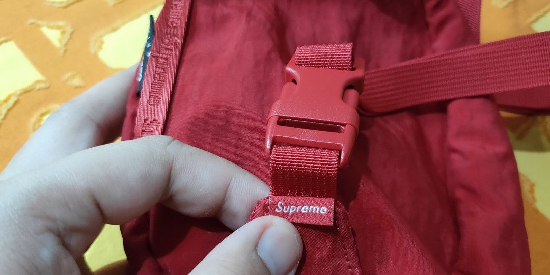 Supreme Waist Bag FW 20 In Red