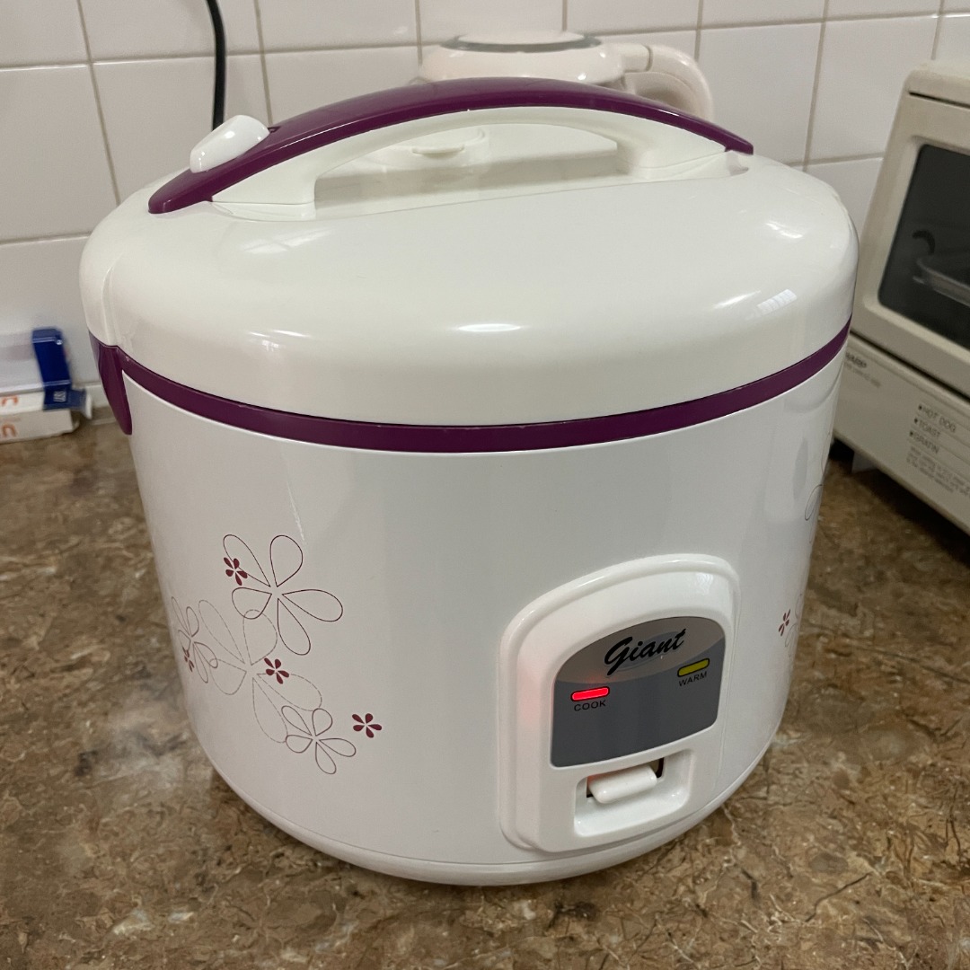 GIANT RICE COOKER, TV & Home Appliances, Kitchen Appliances, Cookers on Carousell