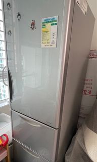 （分類：）位於 。 由 authurbather 提交（商品編號 1231071223，圖片 1）。簡介： 。
