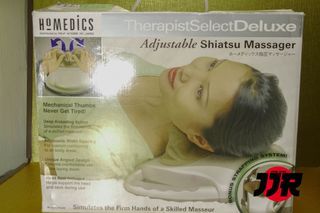 HoMedics SM-200 Therapist Select Deluxe Adjustable-Spacing Shiatsu Massager / 110 V