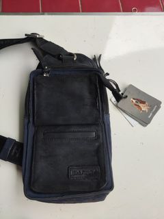 Hush Puppies - Hollywood Chest Bag